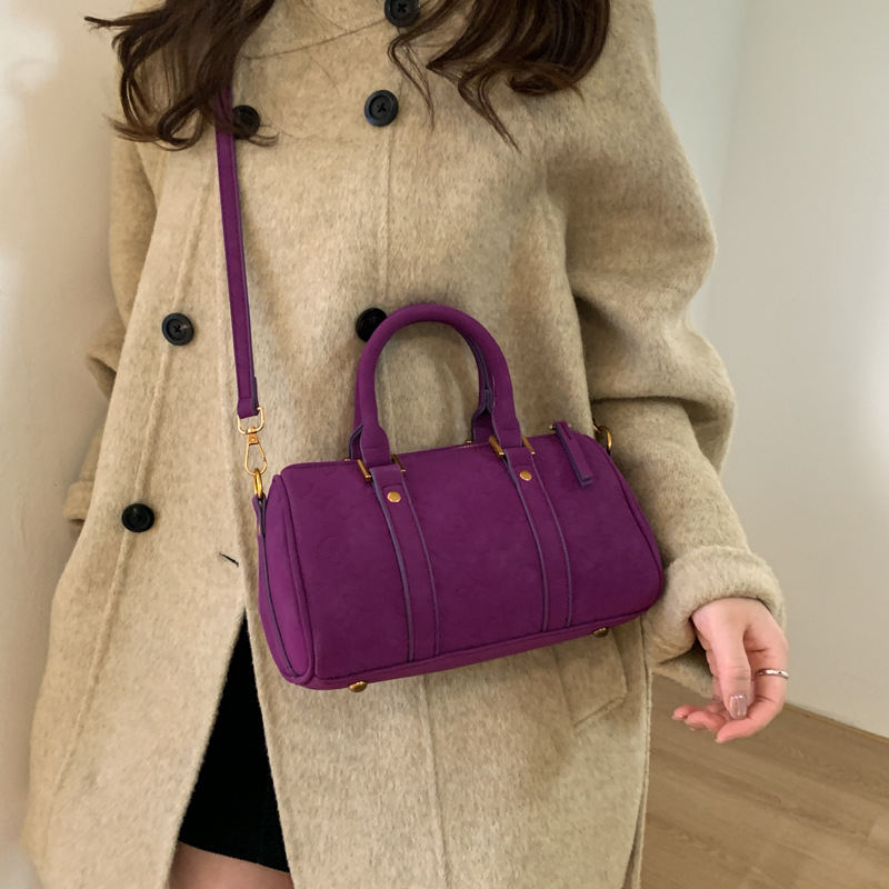 Ženska torba Boston za jesen-zimu, retro mat završetak, novi model 2025, velika kapaciteta, torba u obliku jastuka za rameno ili crossbody