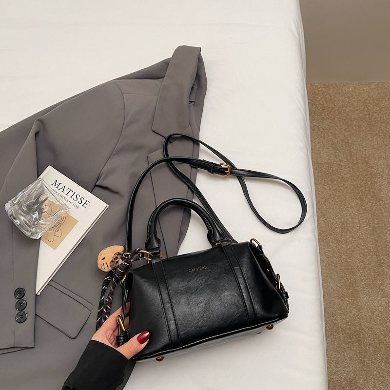 2026 Ženska mala kvadratna torbica – vintage europsko-američki stil, crossbody torba preko ramena, Boston stil