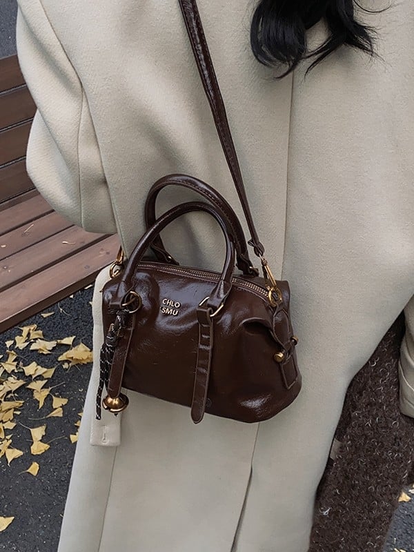 PU bucket torba u vintage korejskom stilu za žene, zimska kolekcija 2024, crossbody sa zatvaračem, oblik jastuka