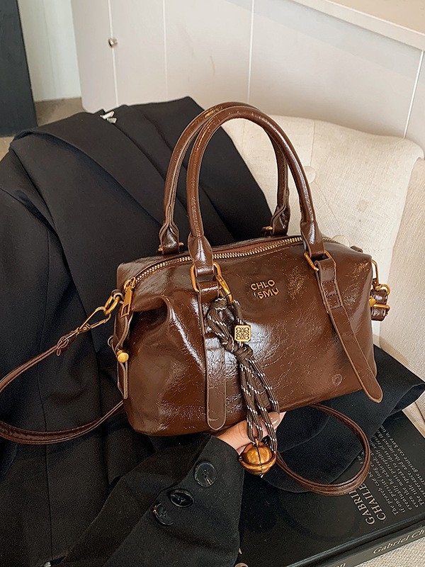 PU bucket torba u vintage korejskom stilu za žene, zimska kolekcija 2024, crossbody sa zatvaračem, oblik jastuka