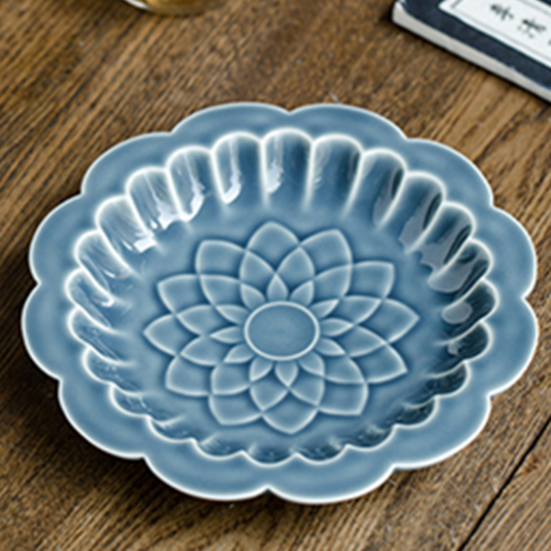 Set ceai ceramic Kung Fu cu suport sculptat pentru ceainic și bol cu capac