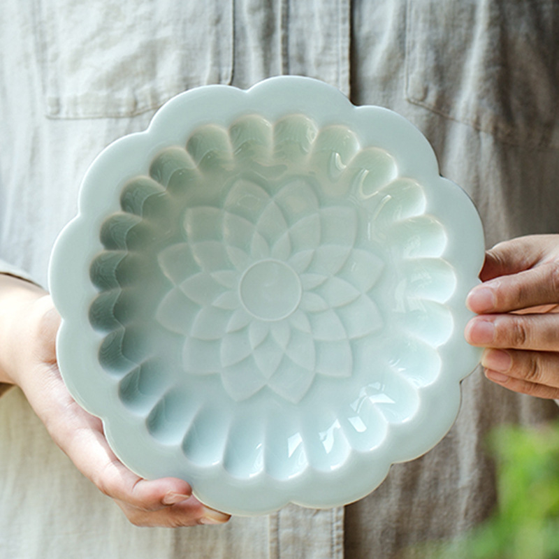 Set ceai ceramic Kung Fu cu suport sculptat pentru ceainic și bol cu capac