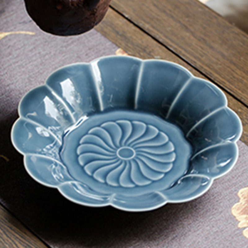 Set ceai ceramic Kung Fu cu suport sculptat pentru ceainic și bol cu capac
