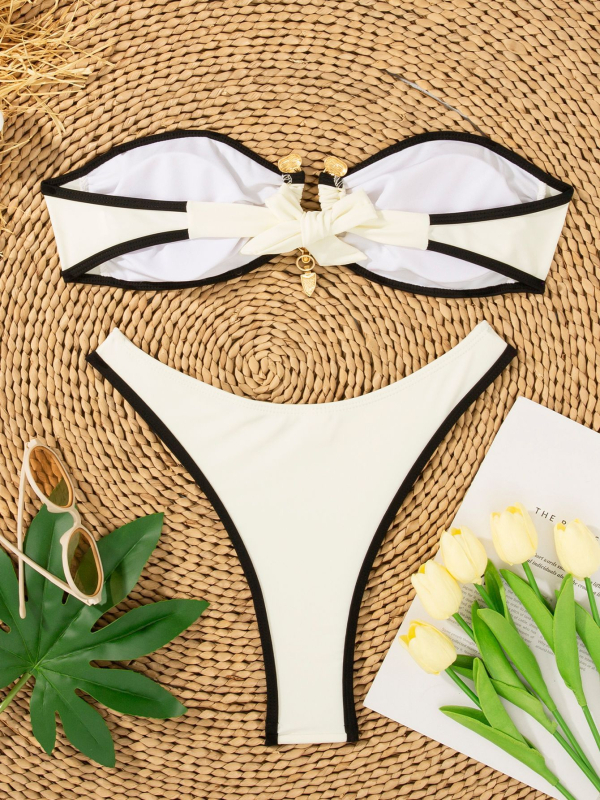 Ženski bikini set 2026 – s podstavljenim gornjim dijelom, trokutasti bikini, dvodijelni kupaći kostim, s malim svježim uzorkom