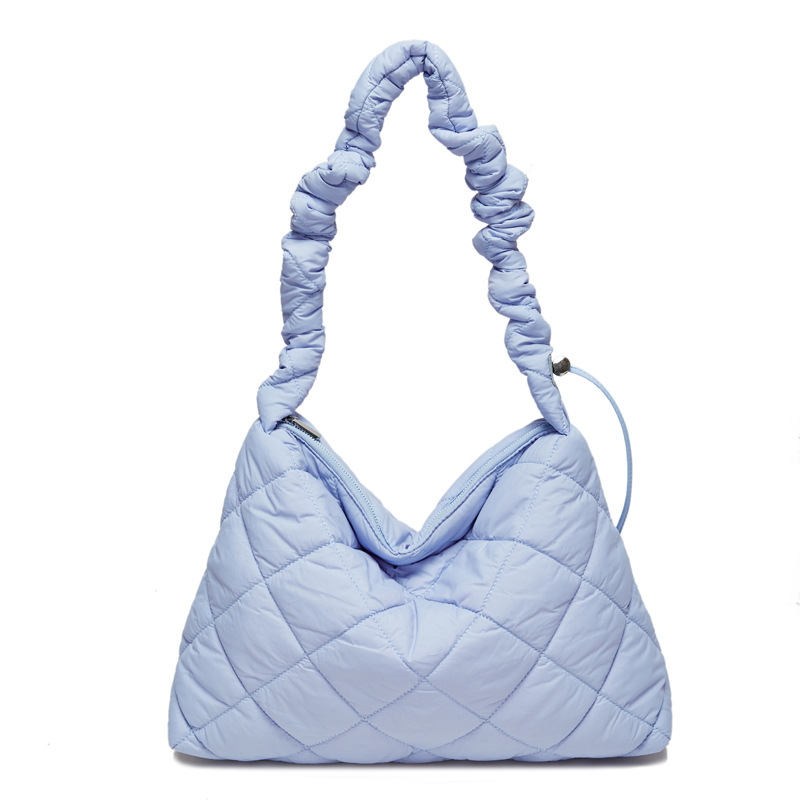 2026 nova ženska nylon torbica velikog kapaciteta, crossbody za ljeto, svakodnevni gradski stil — Cloud Bag