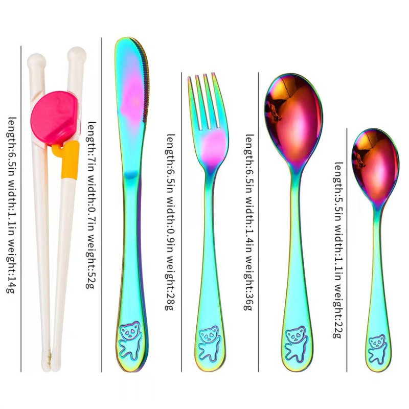 Set de tacâmuri pentru copii din oțel inoxidabil 304, cu design urs de desene animate — cuțit, furculiță, lingură și bețișoare pentru învățare