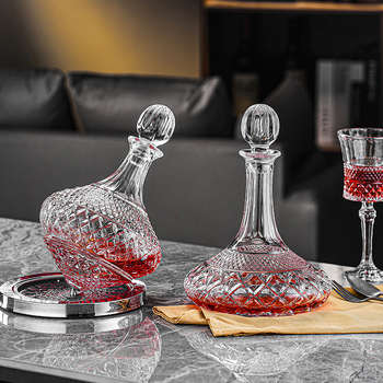 Decantor de vin din cristal, cu capac, stil diamant, capacitate 1000 ml