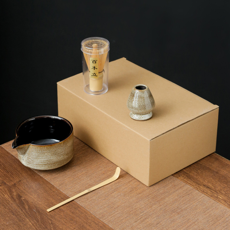 Set ceremonial de ceai din bambus, ceramică: perie pentru matcha, agitator, suport pentru chasen și bol pentru matcha