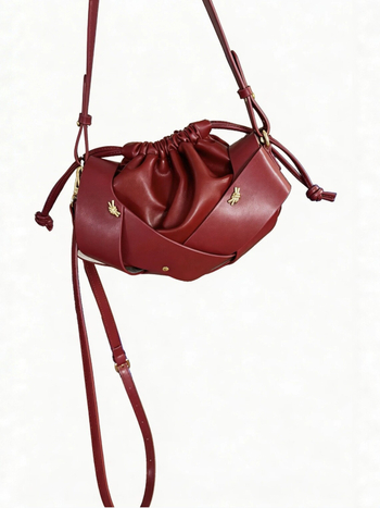 Ženska torba inspirirana oblacima, minimalistički i diskretan luksuz, crossbody torba sa šnuricama, PU koža, ovalni oblik, srednja veličina, za svakodnevnu upotrebu.