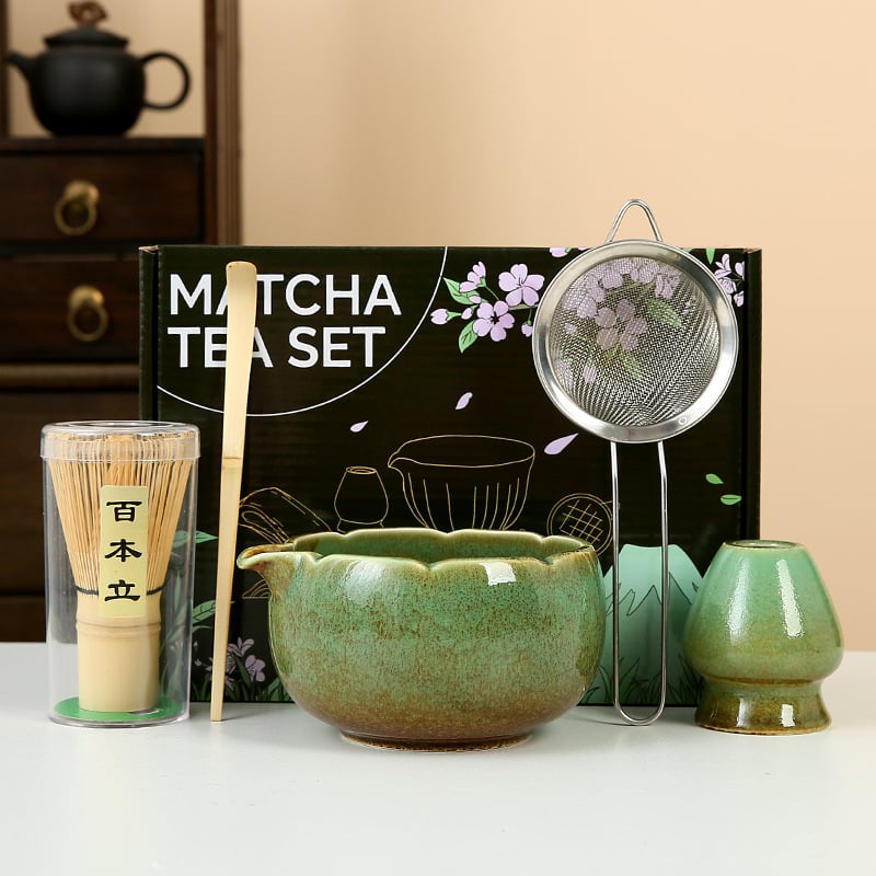 Set pentru ceremonia ceaiului în stil japonez: chasen din bambus, perie pentru matcha și bol ceramic pentru ceai
