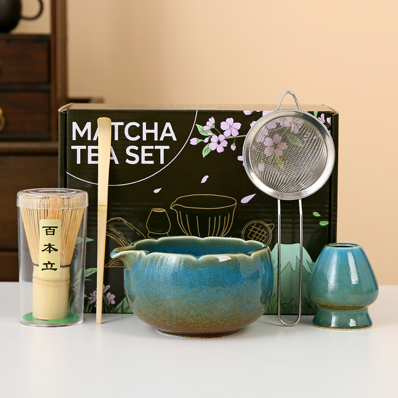 Set pentru ceremonia ceaiului în stil japonez: chasen din bambus, perie pentru matcha și bol ceramic pentru ceai
