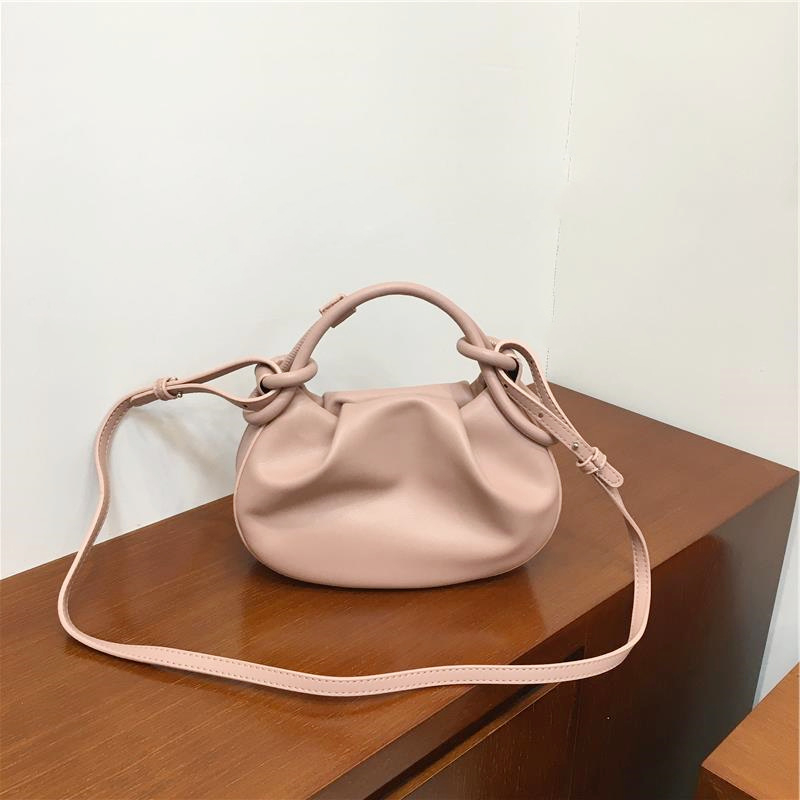 Mini ženska crossbody torbica u sedlastom obliku, plisirana tekstura oblaka, umjetna koža