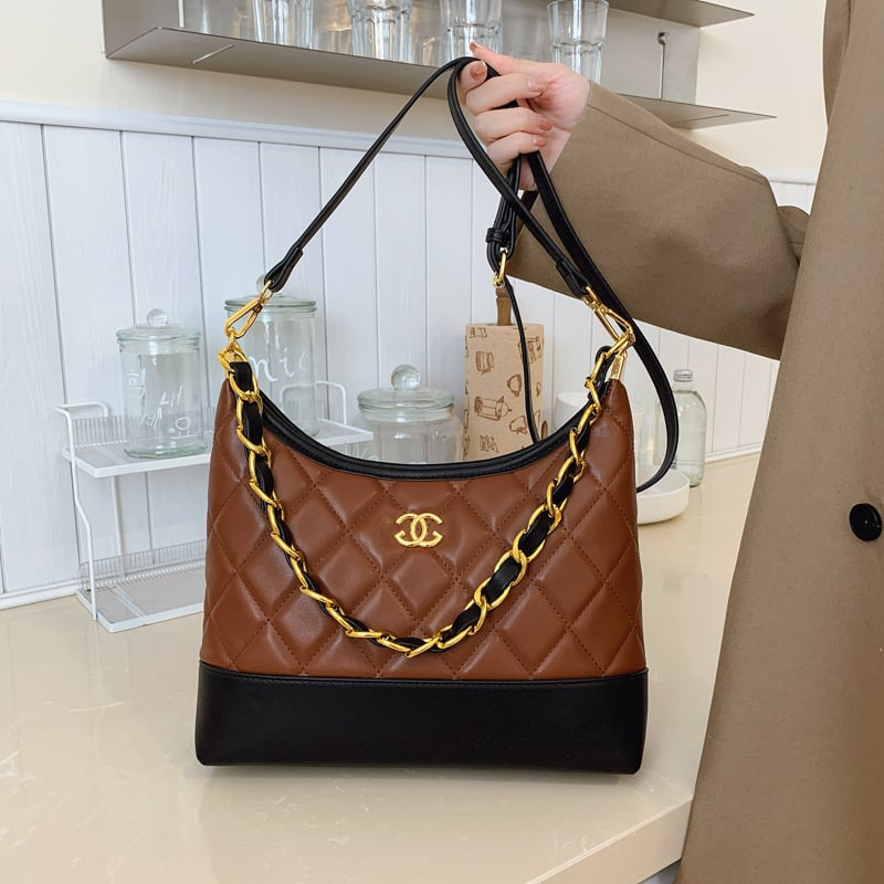 Женска чанта с ромбово шевове и синджирна презрамка, Chanel-стил, PU кожа, за рамо или кръстосано носене