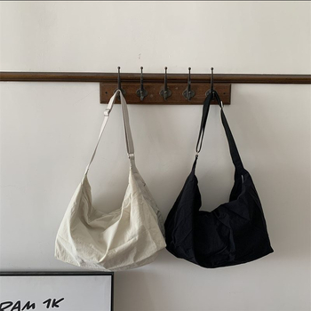 Ženska torba od najlona, bucket stil, velik kapacitet, korejski stil, crossbody, retro japanski tote