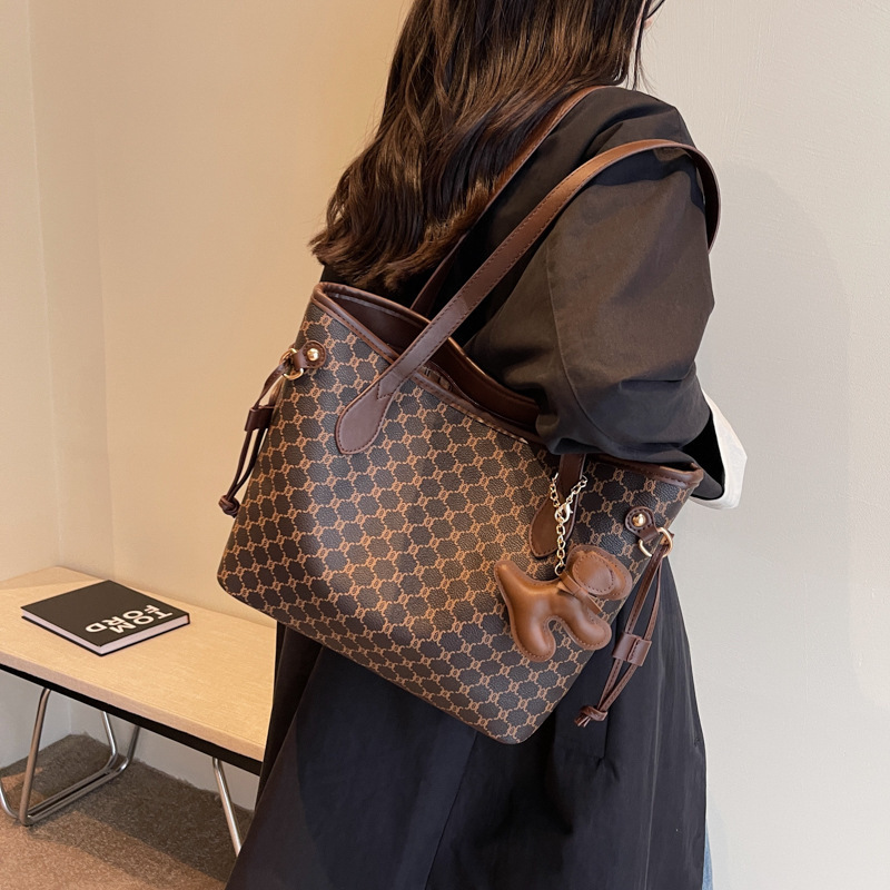 Premium velika kapacitna retro tote torba za žene, nova univerzalna torba s modnim printom