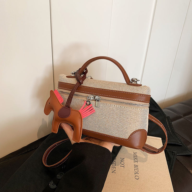 Ženska retro torba u europsko-američkom stilu, mala kvadratna platnena torba s blok boja boja, za rame ili crossbody, 2025