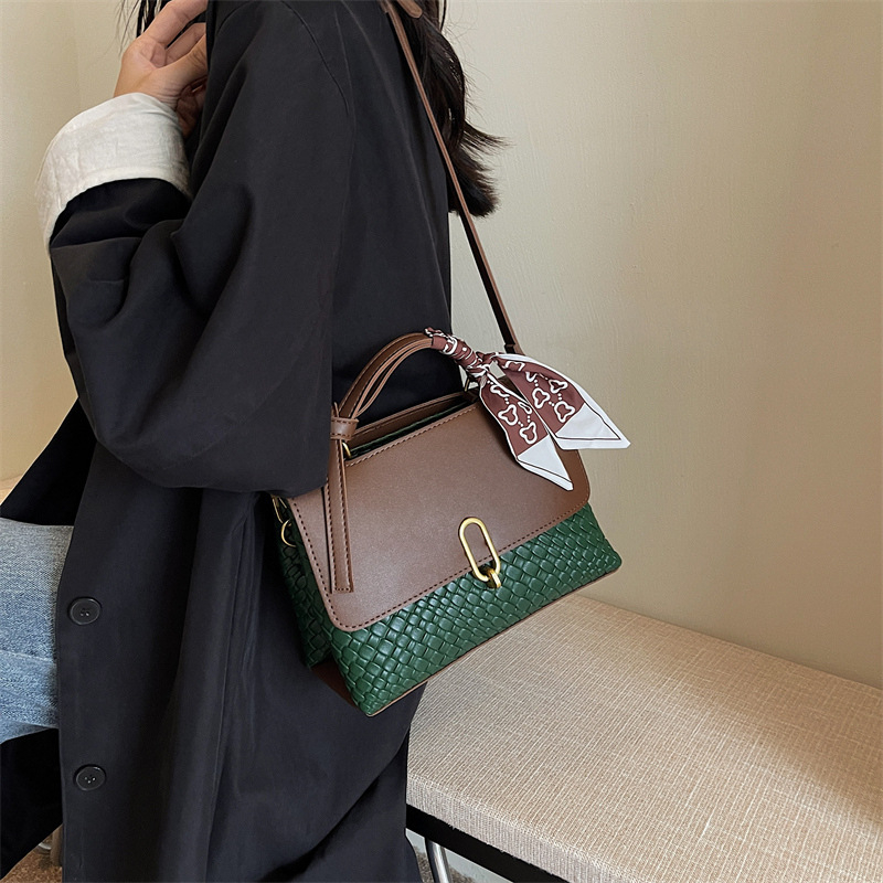 Ženska retro mala kvadratna crossbody torba – visoka kvaliteta materijala