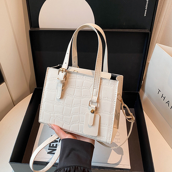 Ženska torbica od prave kože, nišnog stila, novi model 2025, lagani luksuz, crossbody i tote torba