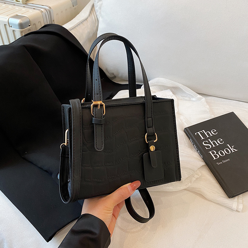 Ženska torbica od prave kože, nišnog stila, novi model 2025, lagani luksuz, crossbody i tote torba