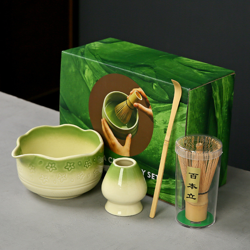 Ceașcă ceramică Sakura pentru matcha, cu tel de bambus și suport — set de instrumente pentru ceremonia ceaiului