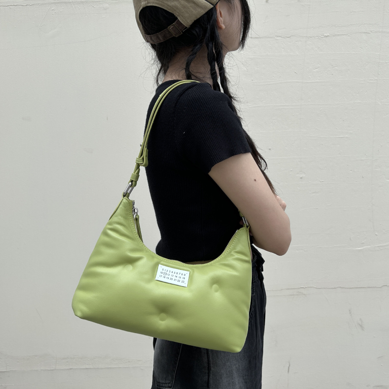 Crossbody torba od prave kože s ovčjom kožom i oblačnim dizajnom, korejski stil, mala veličina, za žene