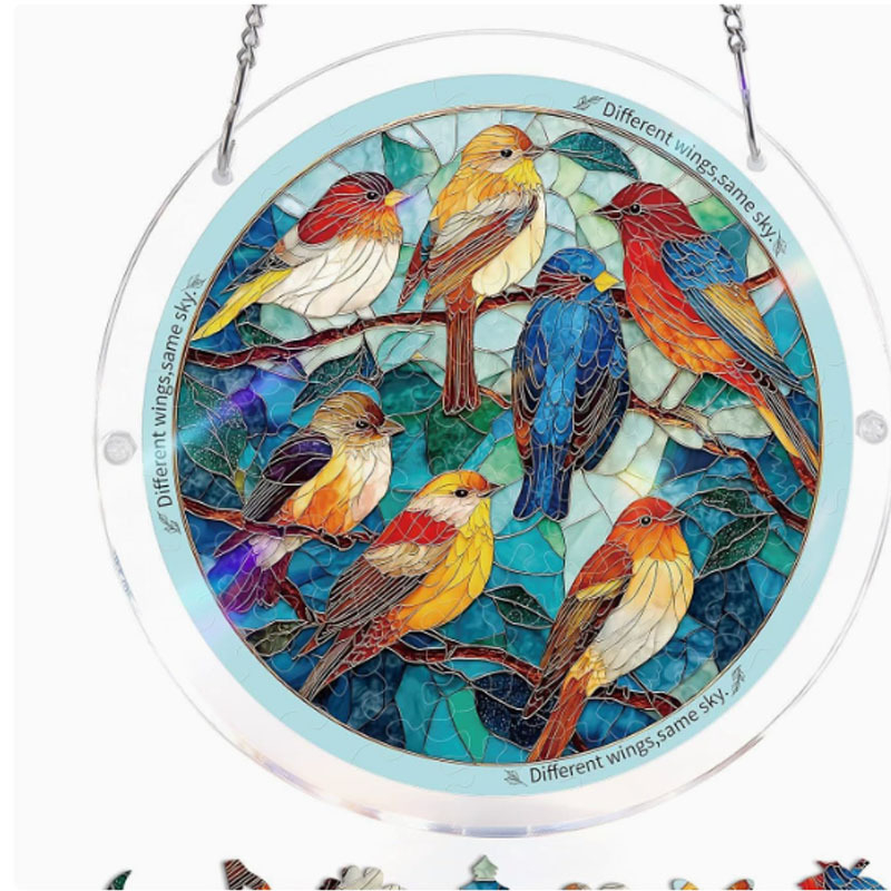 Ornament atârnat din acril, cerc circular, în stil vitraliu, puzzle, captator de lumină