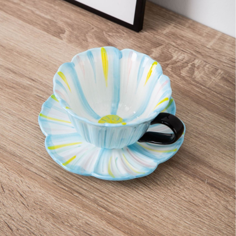 Set de căni ceramice pentru cafea latte, cu design elegant pentru femei