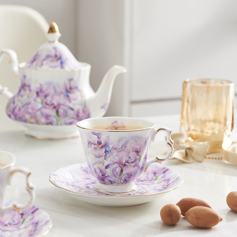 Set cafea din porțelan cu os și farfurioară, ceașcă de ceai de după-amiază delicată, ceramică vintage, stil retro ușor luxos