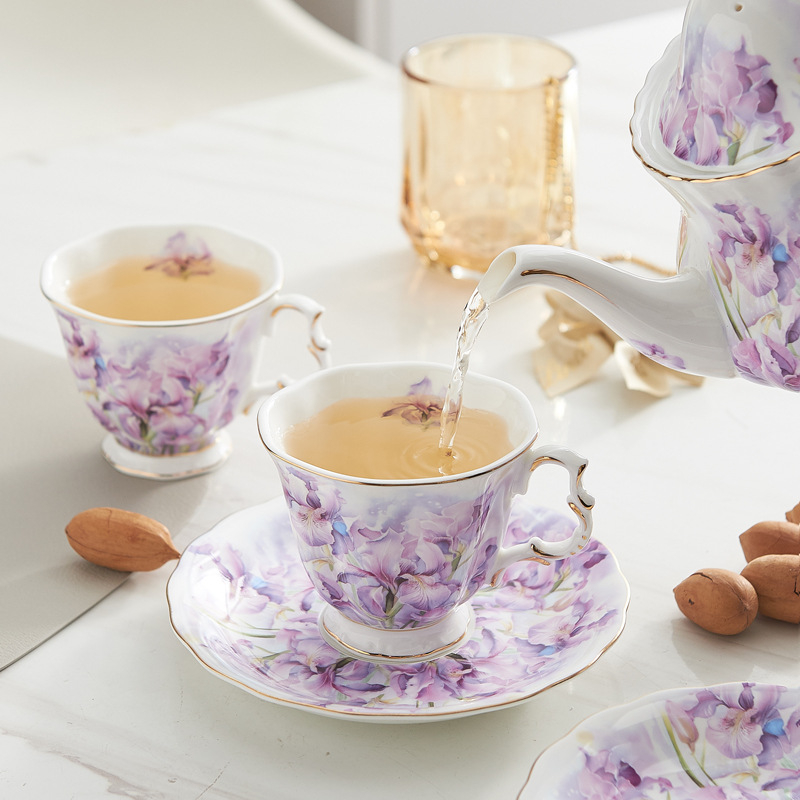 Set cafea din porțelan cu os și farfurioară, ceașcă de ceai de după-amiază delicată, ceramică vintage, stil retro ușor luxos