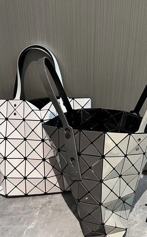 Geometrijska romb kutija torba - kompaktna ženska torba preko ramena (crossbody)