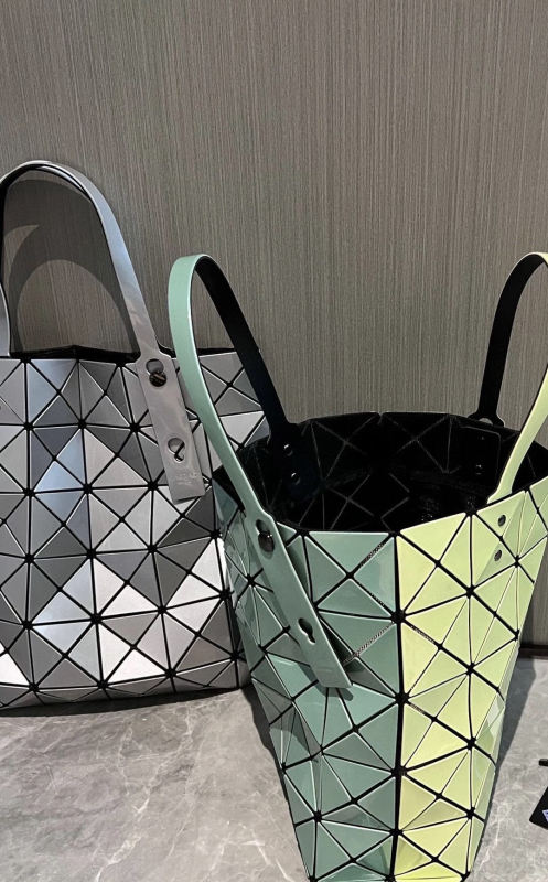 Geometrijska romb kutija torba - kompaktna ženska torba preko ramena (crossbody)