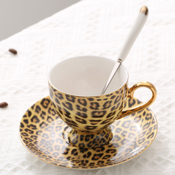 Set de cești de cafea și farfurioare din porțelan, stil european, imprimeu leopard, cu linguriță