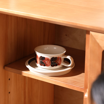 Set de cafea retro, ceașcă și farfurioară din ceramică pictată manual cu flori