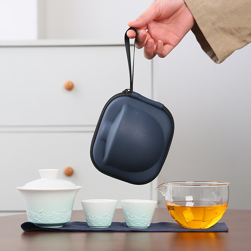 Set de ceai ceramic cu relief, stil retro, portabil, pentru camping în aer liber — un ceainic și două cești