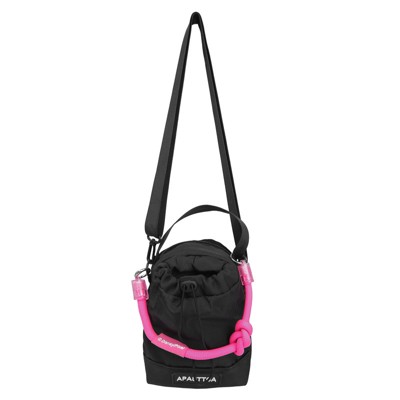 Nova moderna crossbody torba na jedno rame s velikim pretincom za bocu vode, prijenosna torba za bocu, cilindrična bucket torba za muškarce i žene, za vanjske aktivnosti