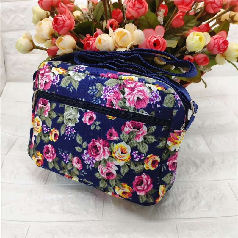 Ženska platnena torba s ružnim cvjetnim uzorom, 5 džepova, crossbody torba