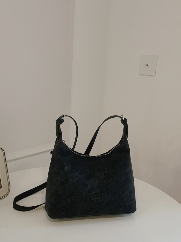 Ljubičasta crossbody torbica za žene, korejskog stila, s privjeskom psa, moderna svakodnevna torba – proljeće 2026