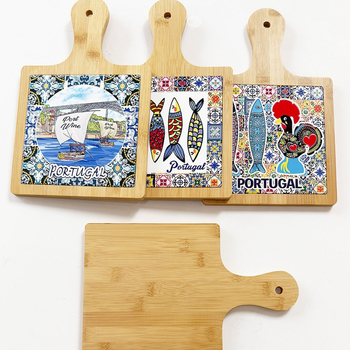 Placă de tăiere în stil portughez din bambus și lemn, cu pernă ceramică izolatoare termică, suport pentru oale cu relief 3D și folie de aur, MDF set de vase