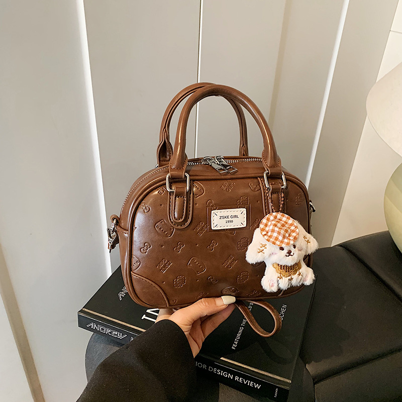2025. francuski stil, izrazita i elegantna ženska torba na rame, reljefna, kompaktna crossbody torba u obliku školjke za svakodnevnu uporabu
