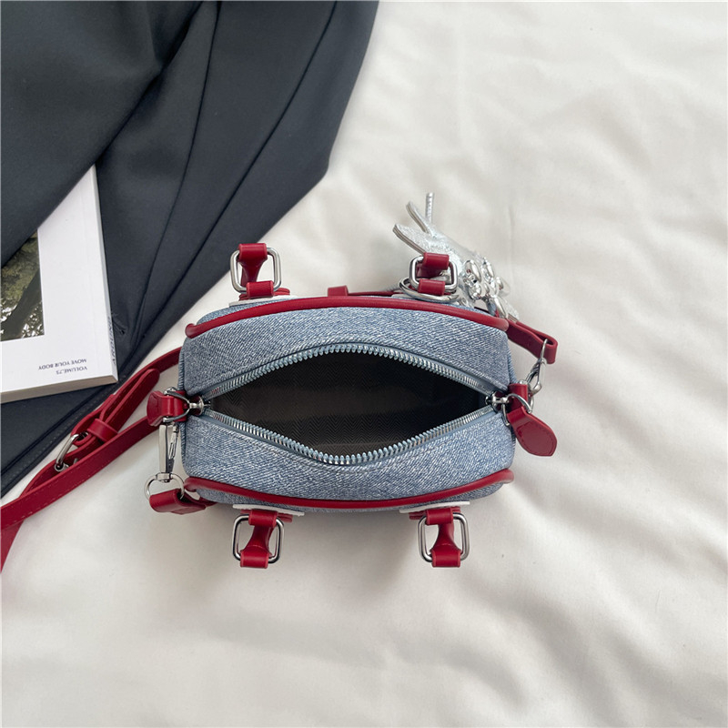 Premium ženska torbica u obliku školjke, bowling stil s kontrastnim bojama, zvjezdasti privjesak, moderna i svestrana crossbody torba