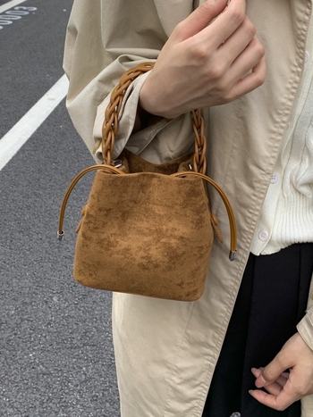 Mala ženska torba u obliku košare s vezicom, PU, pletena tekstura, crossbody, svakodnevna torba, jesen 2025