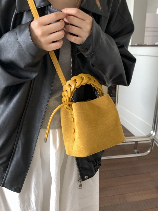 Mala ženska torba u obliku košare s vezicom, PU, pletena tekstura, crossbody, svakodnevna torba, jesen 2025