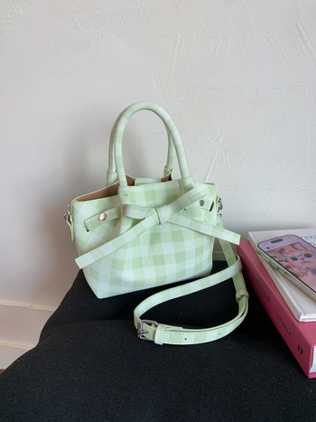Ženska bucket torbica s gornjom ručkom, 2025 proljeće/ljeto, luksuzna i elegantna crossbody torba