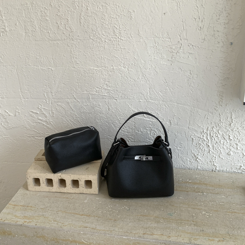 Damska bucket torba od PU-a, novi model 2026, za svakodnevnu upotrebu, s jednim remenom za rame ili crossbody