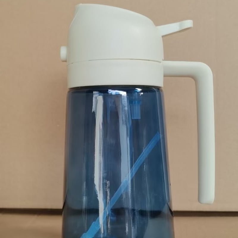 Recipient de ulei din sticlă, 470 ml, cu pulverizator și logo imprimat