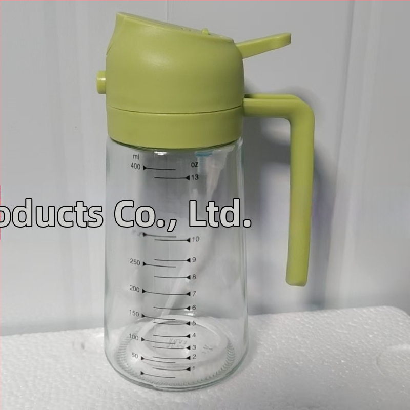 Recipient de ulei din sticlă, 470 ml, cu pulverizator și logo imprimat