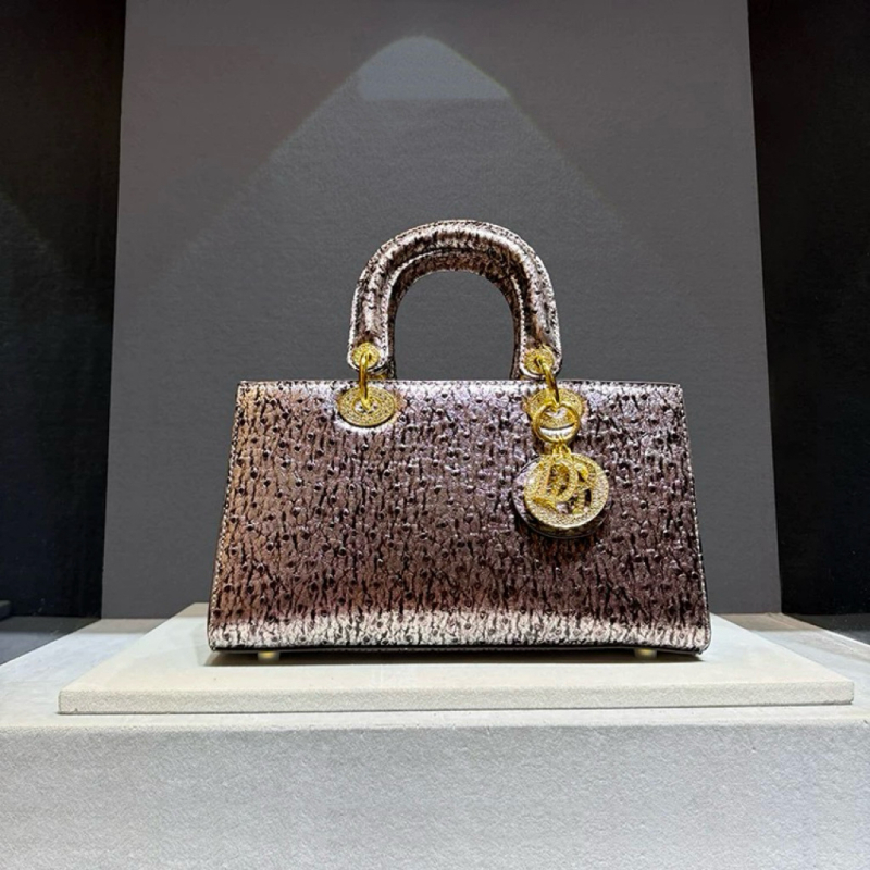 Premium prava koža s uzorom nojeve kože, ženska torbica za rame i crossbody, Diana stil, nova kolekcija 2025, svestran modni dodatak