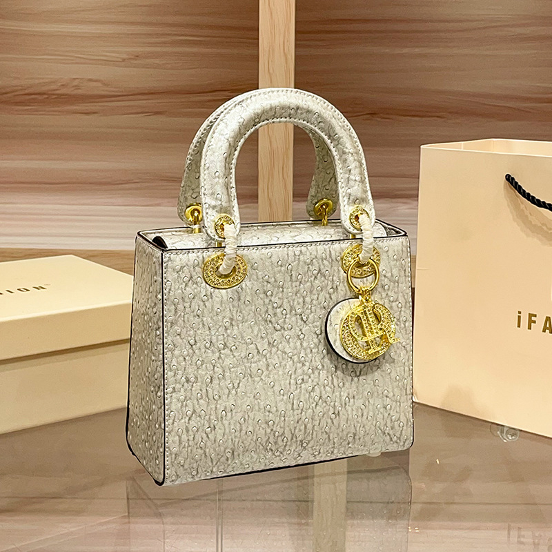 Premium prava koža s uzorom nojeve kože, ženska torbica za rame i crossbody, Diana stil, nova kolekcija 2025, svestran modni dodatak