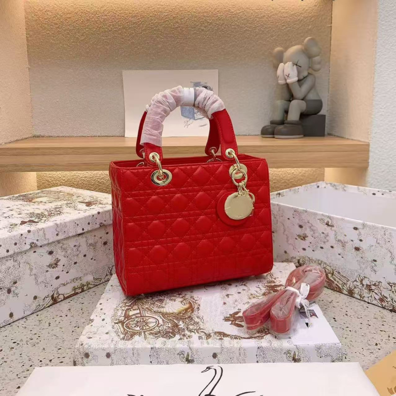 Torba od ovčje kože s pet odjeljaka, u šest boja, Diana-inspirirana torba na ramenu s lančićem, luksuzna ženska torba