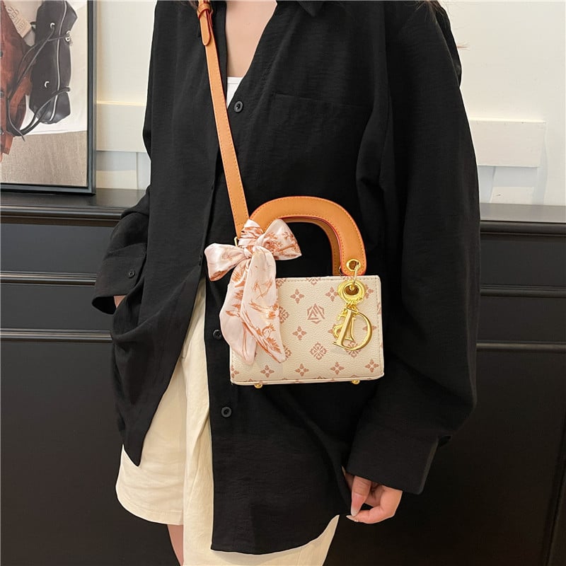 Ženska mini torbica s retro otiskom, inspirirana Dianom, svestrana lagana luksuzna torba za ramena ili crossbody, novo izdanje 2025.
